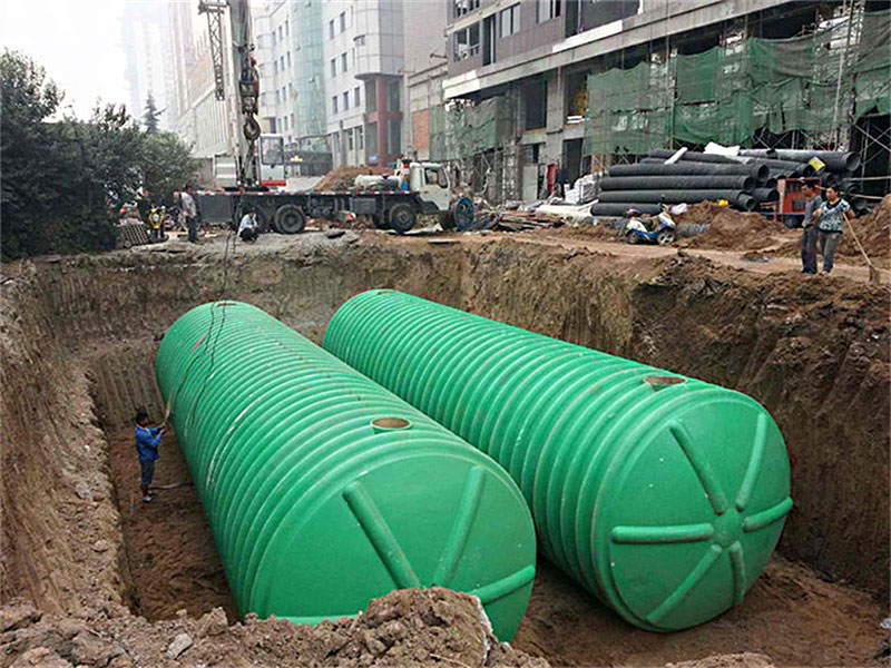 為什么使用玻璃鋼化糞池，玻璃鋼材質(zhì)有什么優(yōu)勢？