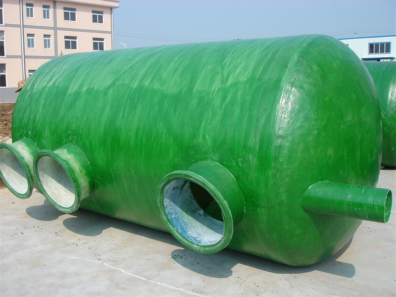 北鎮(zhèn)市養(yǎng)殖場用玻璃鋼化糞池